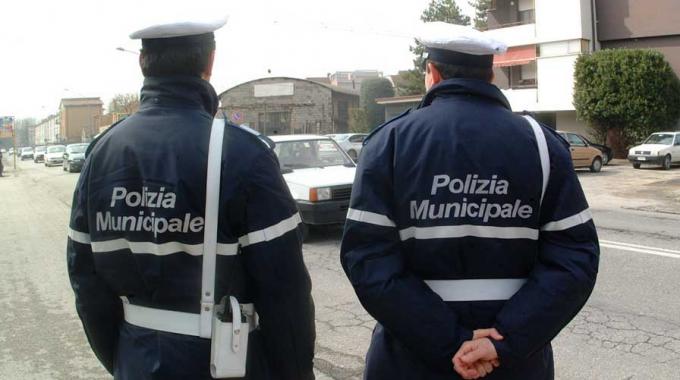 Polizia Municipale: Incrementati controlli su transiti abusivi nelle corsie preferenziali