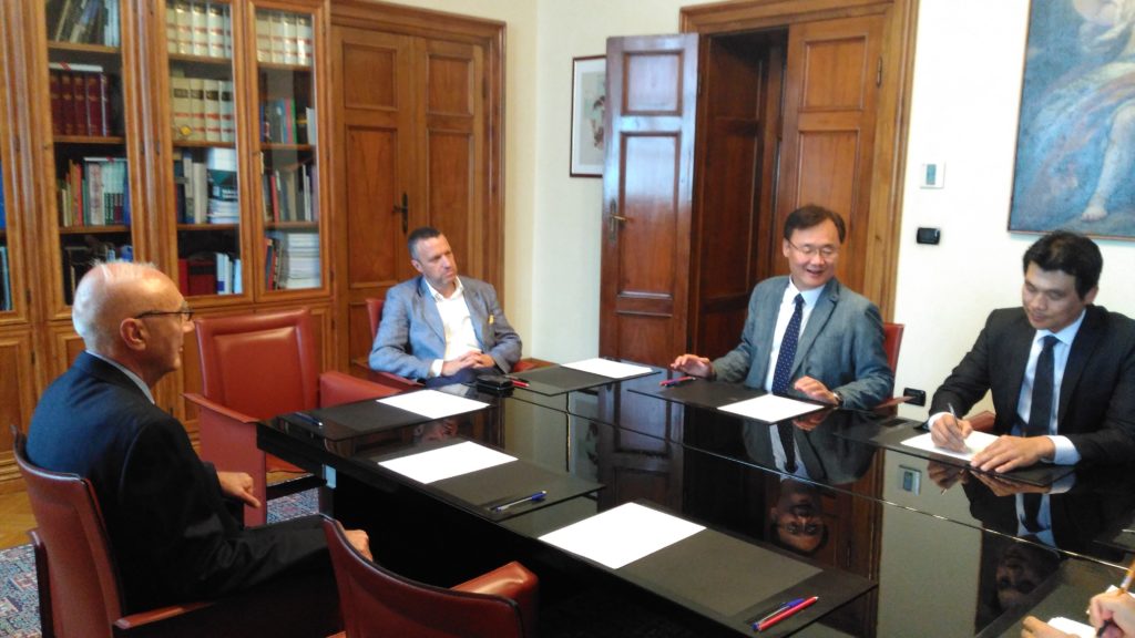 Sindaco Tosi riceve Ambasciatore della Repubblica di Corea