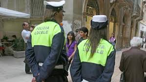 Polizia Municipale. Controlli a tappeto ieri sera e nella notte. Oltre 100 le persone identificate