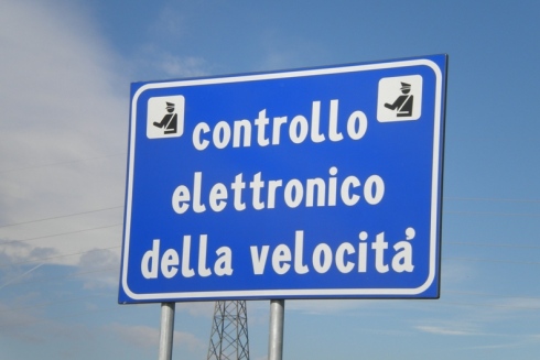 Polizia Municipale: controlli della velocità eccessiva e ufficio mobile di prossimità
