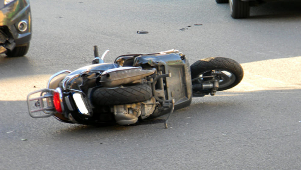 Polizia Municipale: due scooteristi in prognosi riservata a seguito di incidenti stradali
