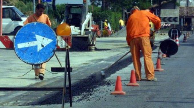 Polizia Municipale: traffico rallentato per incidenti e cantiere stradale