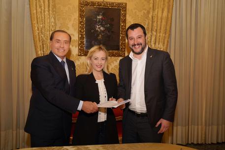 Berlusconi: ‘Se arrivasse sentenza Strasburgo andrei a Palazzo Chigi’