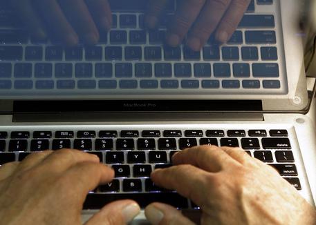36 denunce per reati e-commerce da Cc