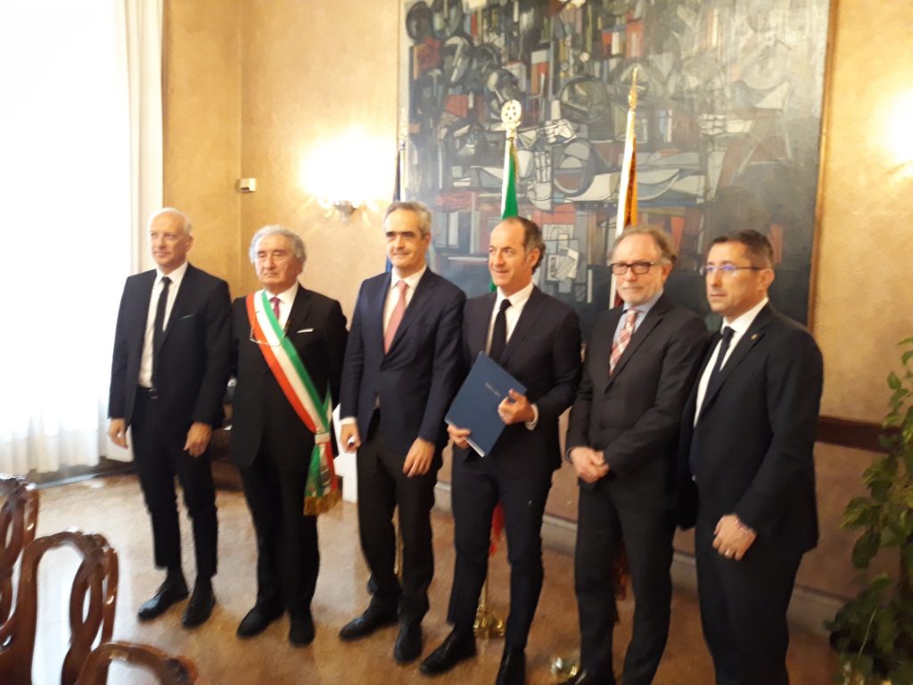 SIGLATO IN REGIONE PROTOCOLLO PER VALORIZZAZIONE EX CORTE BENEDETTINA DI LEGNARO (PD). ZAIA, “CON ACCORDI COME QUESTO SI EVITANO CATTEDRALI NEL DESERTO E SI CREANO SERVIZI ALLA POPOLAZIONE”