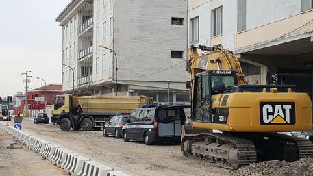 Incidenti lavoro: Marghera, operaio travolto e ucciso da Tir