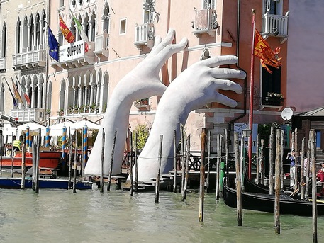 Tangenti, sequestrato hotel a Venezia