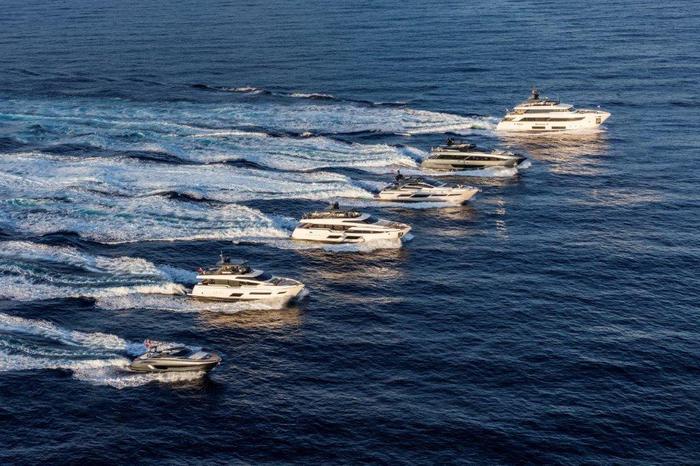 A Venezia yachts in parata per Ferretti