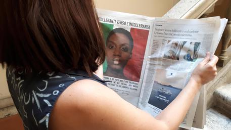 Compra pagina giornale,no a intolleranza