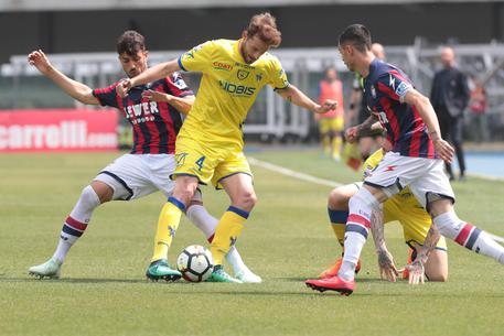 ProcessoChievo:Crotone parte interessata