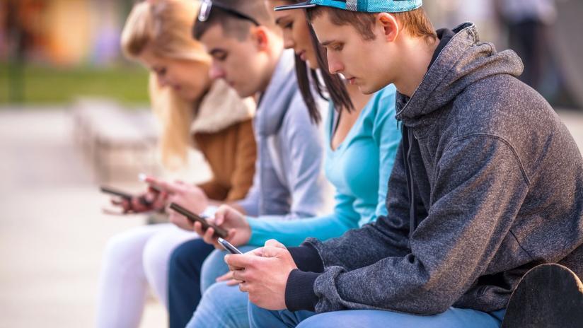 Incontro formativo “L’uso dello smartphone in età scolare”
