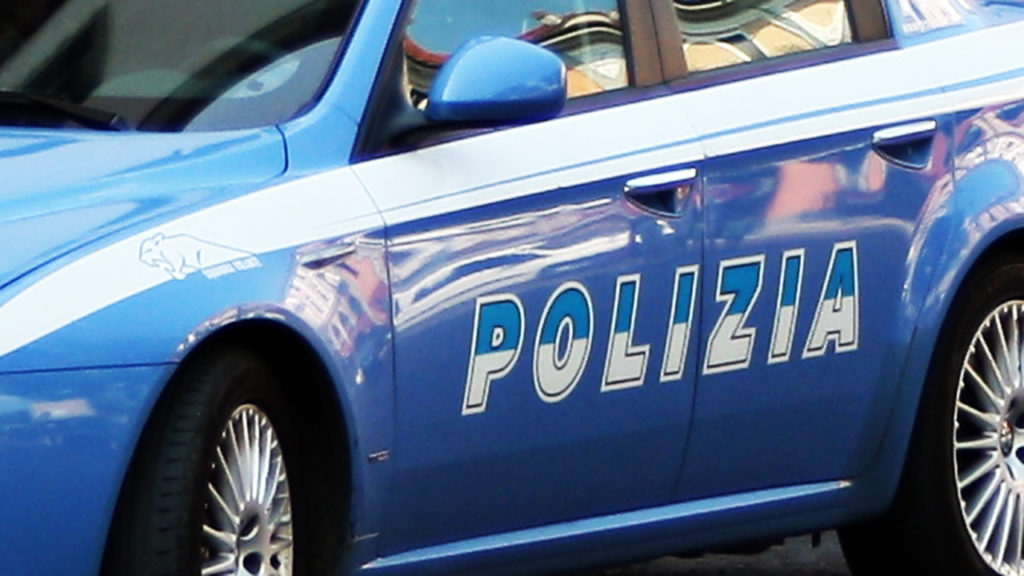 Duello tra pregiudicati per contendersi una donna. Doppia denuncia a Verona
