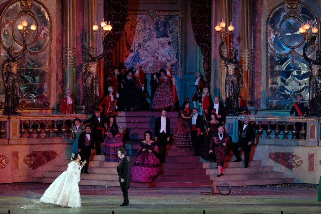 Nuove stelle per la Traviata