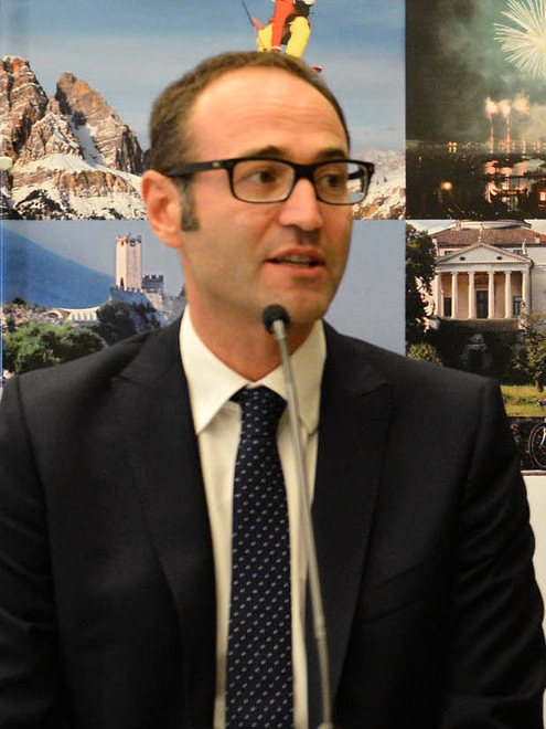 Turismo: Prorogato termine presentazione progetti bando Por Fesr per aggregazione imprese a fini promozionali
