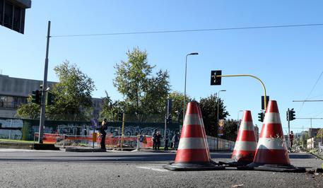 Auto contro furgone, donna morta