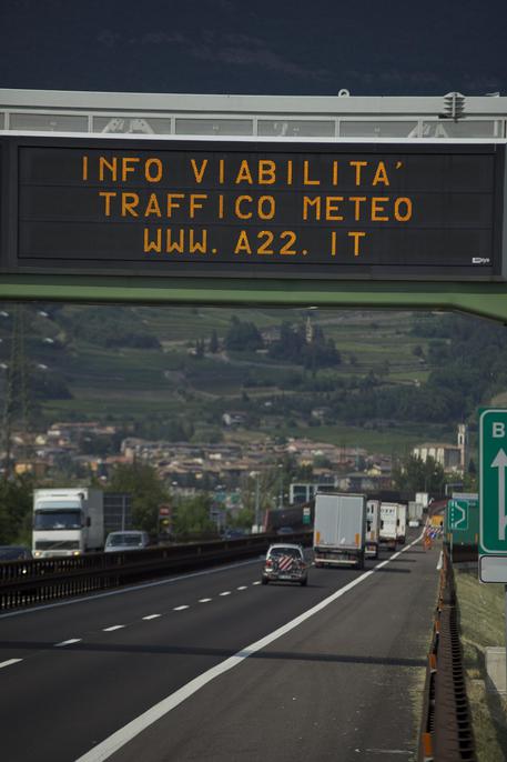 Brennero, ritardi Tir costano 370 mln/ora