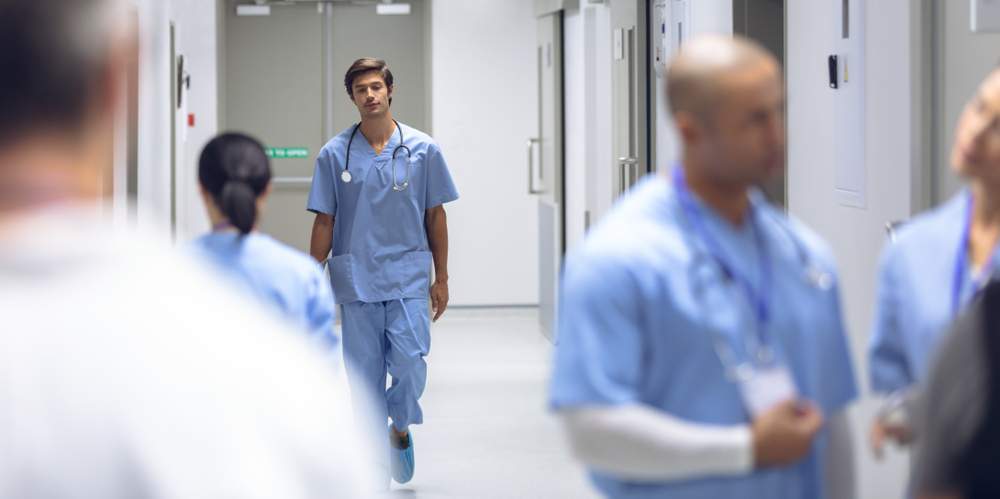 Carenza medici. Successo del primo bando Veneto per giovani non specializzati con 224 domande per Pronto Soccorso. Oggi parte quello per Medicina Interna. Zaia, “Adesione importante, in un mare di teorie facciamo qualcosa di concreto.”