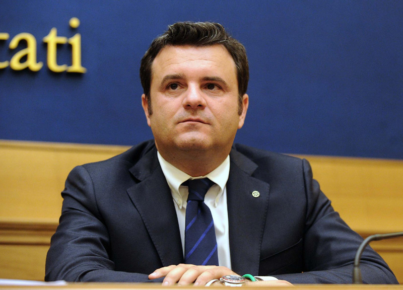 Minacce al Senatore Centinaio. La solidarietà di Zaia