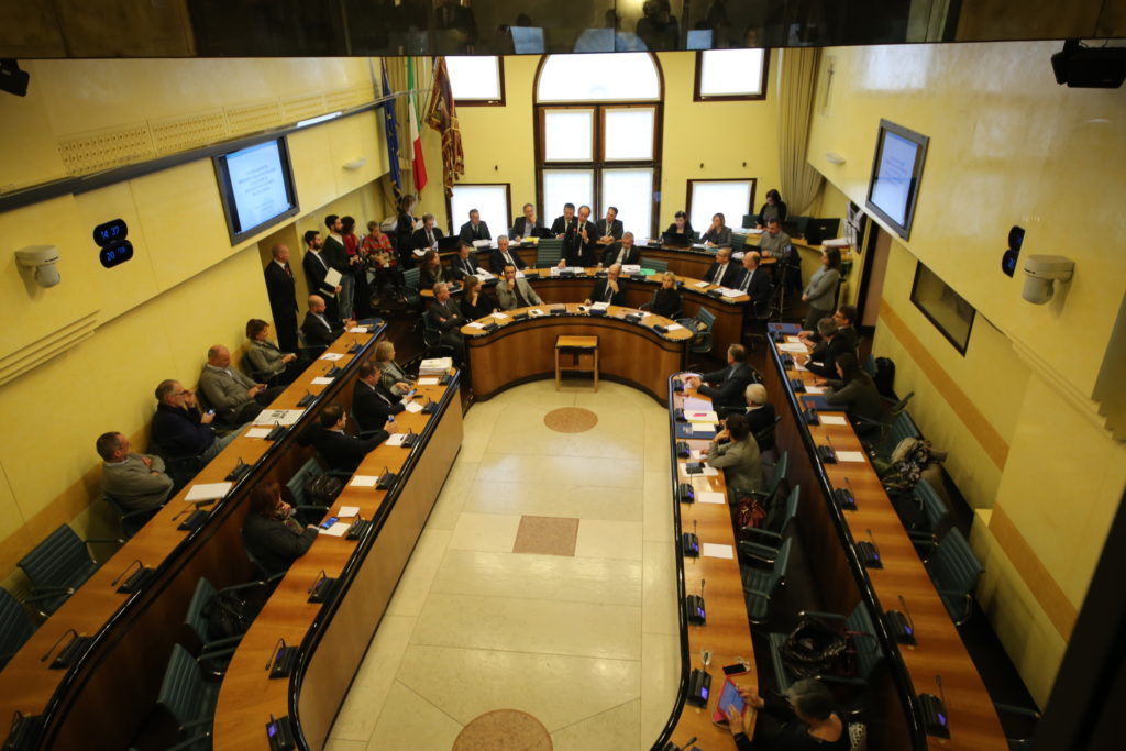 Domani si riunisce la Giunta Regionale del Veneto. Alle 11.00 punto stampa di Zaia e programma di presentazioni e sottoscrizioni