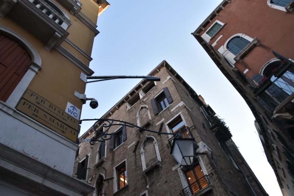 Presentati i sensori conta persone: prima attivazione con il Carnevale 2020. Mar: “Un progetto importante e innovativo per la futura pianificazione delle scelte strategiche della città”