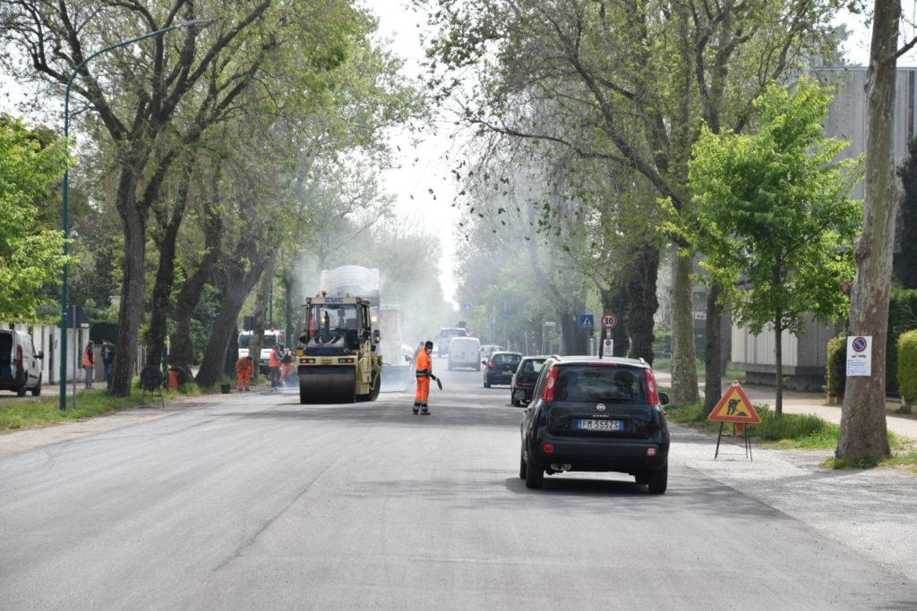 Nuove asfaltature al Lido di Venezia per un importo di 400mila euro