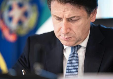 Conte: ‘Lavoro a dura prova, intransigenti sulla sicurezza’