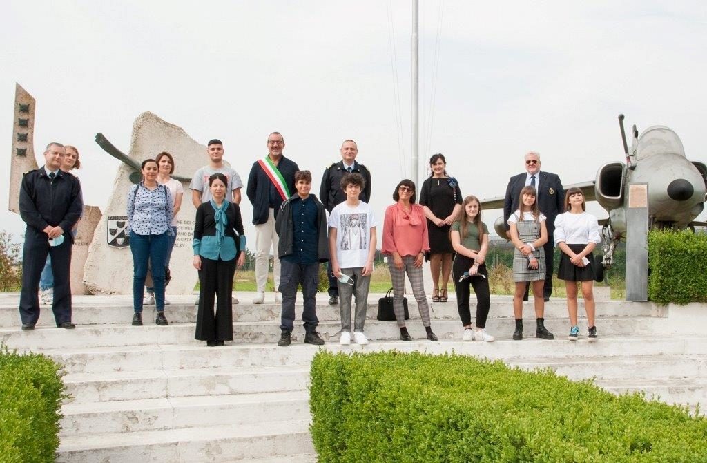 Villafranca: “Cavalchini-Moro” e “Carlo Anti” vincitori del concorso “La missione dell’Aeronautica Militare al servizio della collettività”