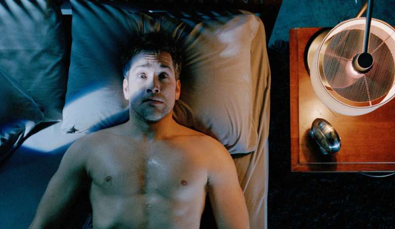 Insonnia in estate: perché succede e come risolverla