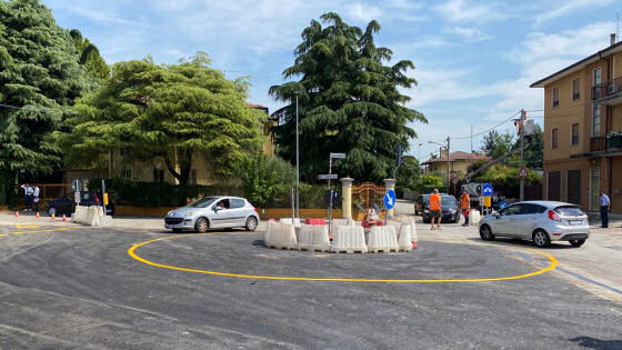 “ApiediperBertesinainsicurezza”, aperta la rotatoria tra strada di Bertesina e strada di Ospedaletto
