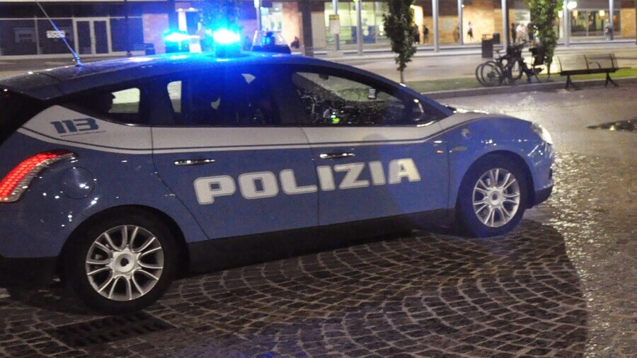 Documenti falsi, droga e furti: arrestati tre giovani in meno di 48 ore