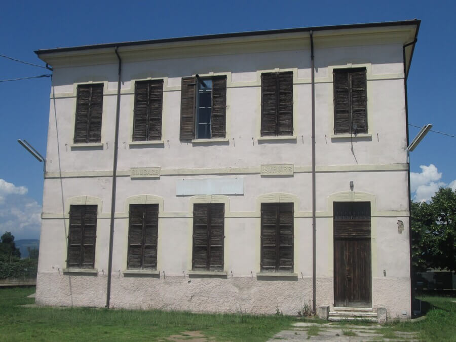 L’Altra Verona… “Riciclata” in Centro servizio apistico l’ex scuola elementare da libro “Cuore”