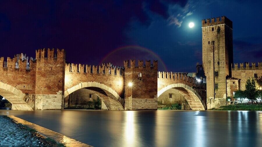 Visite guidate alla scoperta di storie e segreti di Verona