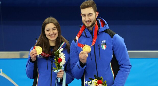 Medaglia d’oro nel curling per la 22enne veneta Stefania Constantini alle Olimpiadi Invernali di Pechino