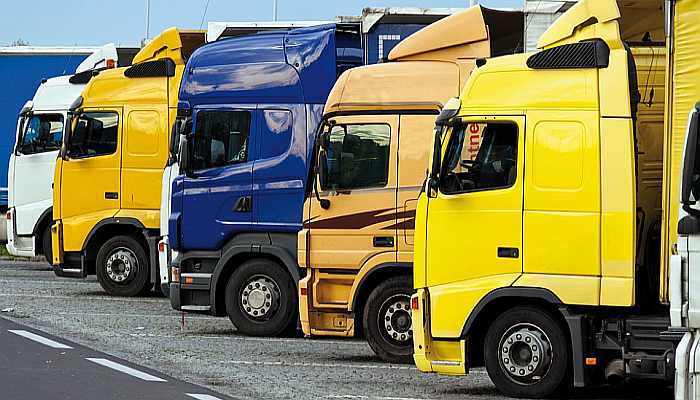 Blocco dell’autotrasporto, già 25.000 aziende e più di 90.000 camion “fermi ai box”